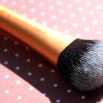 real-techniques-expert-face-brush-4
